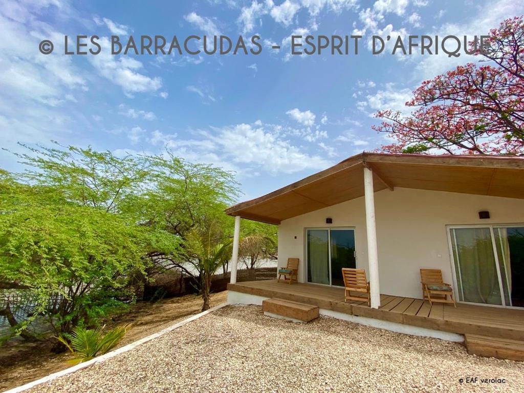 Les Barracudas Sokone Exterior photo